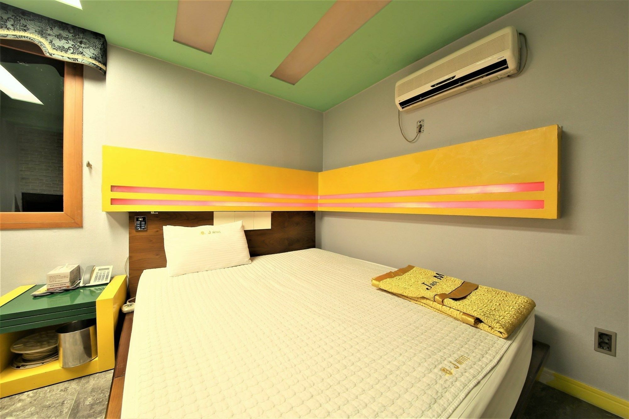 Sasang J Motel Exterior foto